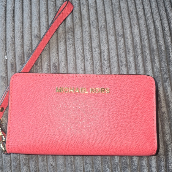Michael Kors Wallet Wristlet Coral Mk - Picture 1 of 3